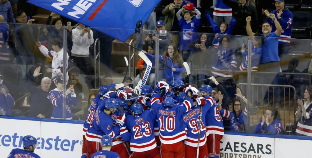 Rangers beat Islanders 3-2 for franchise-record 54th win