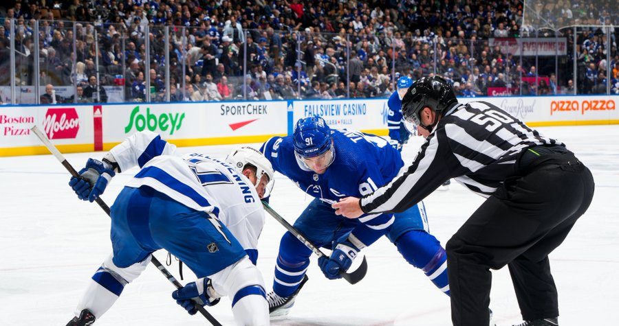 Lightning defeat Maple Leafs 4-1 at Scotiabank Arena in Toronto 15