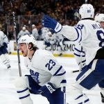Knies notches in OT to lead Maple Leafs to 2-1 win vs. Bruins
