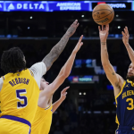 LeBron 33 points not enough as Warriors beat Lakers 134-120