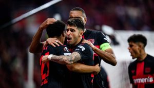 Leverkusen return from 2-goal behind to draw Roma and reach UEL final 8