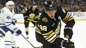 Pastrnak notches in OT to lift Bruins to Game 7 triumph vs. Leafs 11