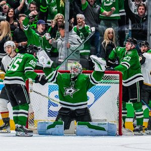 Stars defeat Knights 3-2 in Game 5 for matchup lead 10