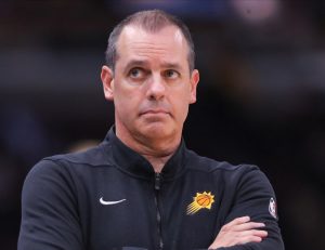 Suns dismiss manager Vogel after being swept in 1st round 7