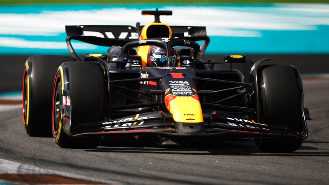 Verstappen wins Miami sprint ahead of Leclerc and Perez 35