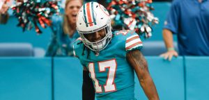 Dolphins giving Waddle almost 85 million dollar extension