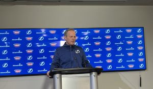 Tampa Bay manager Cooper apologizes for skirt comment 9