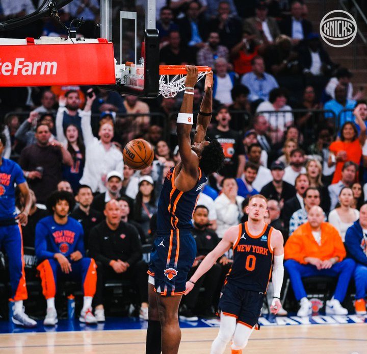 Knicks beat Pacers 130-121 for a 2-0 lead in East 1/2 finals 1