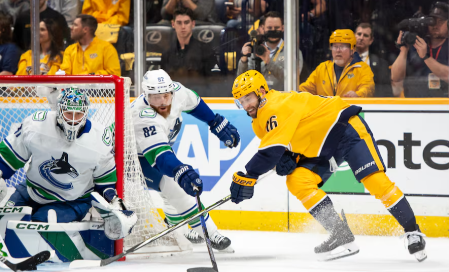 Canucks advance to semifinals with 1-0 victory over Predators 3