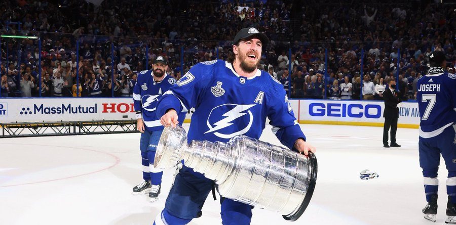 McDonagh returns to Lightning after trade with Predators 1