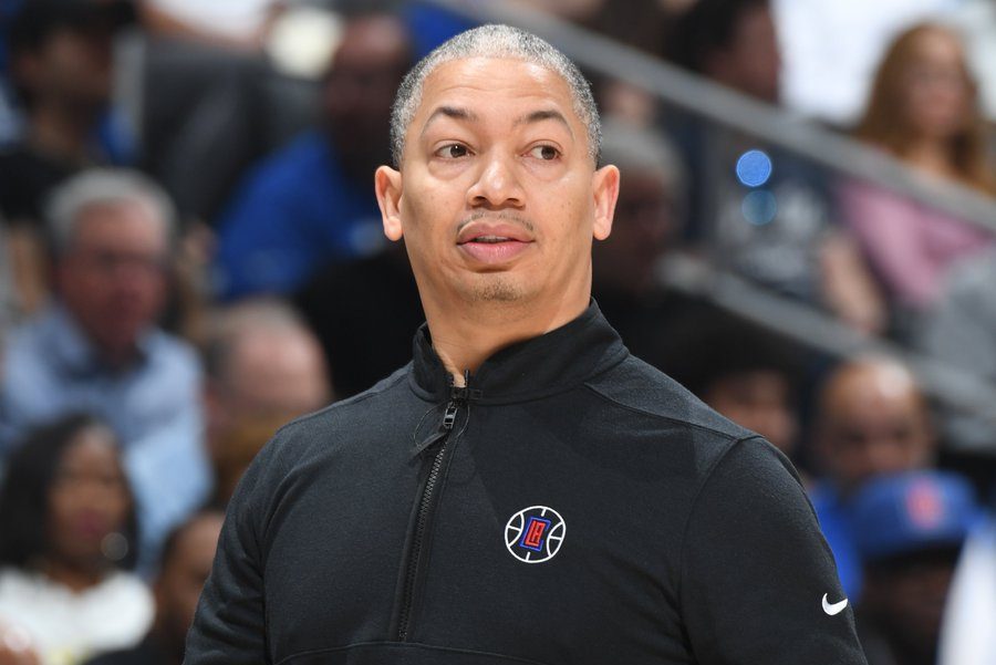 Lue agrees contract extension with Clippers