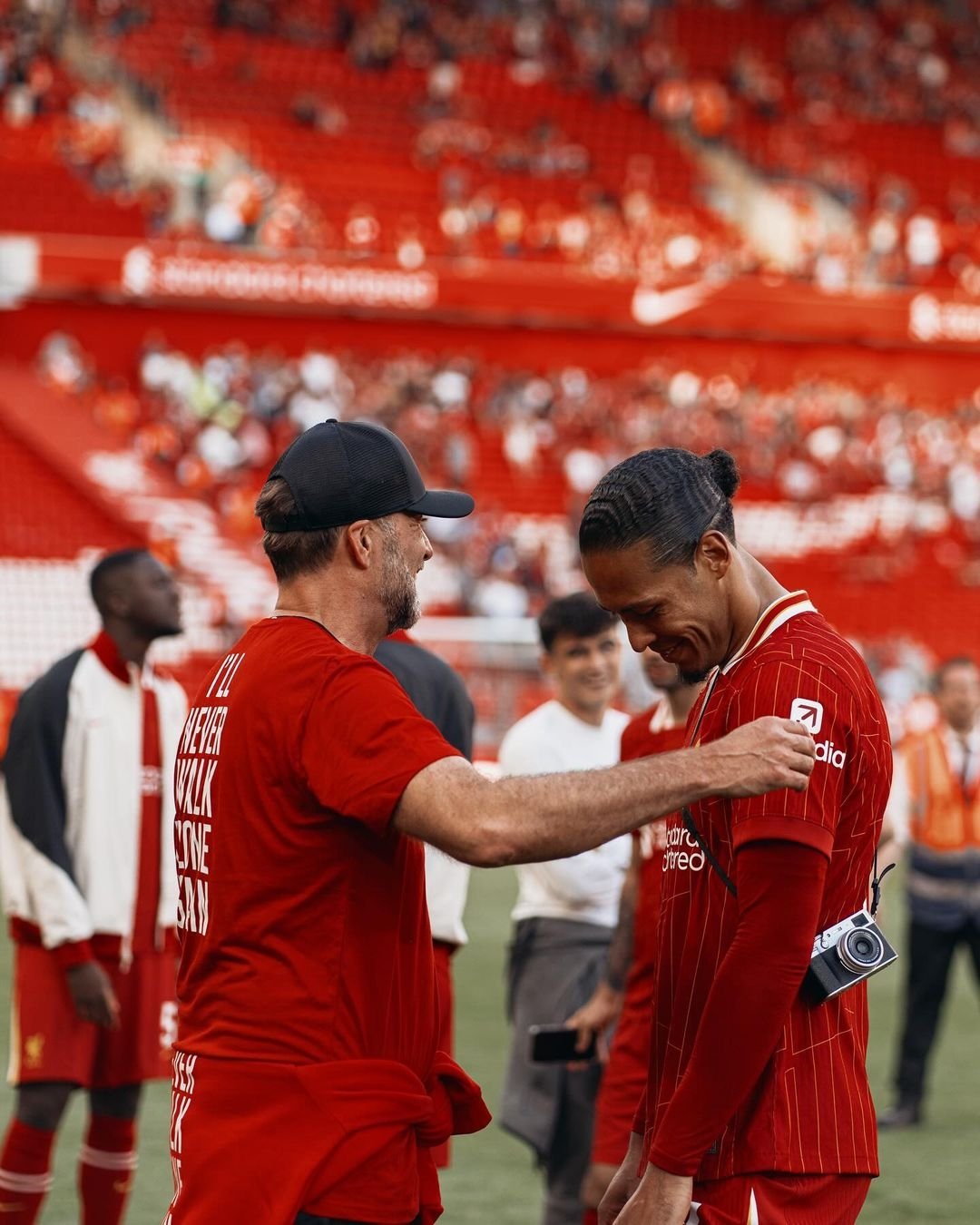 Van Dijk reveals his clear Liverpool deal situation