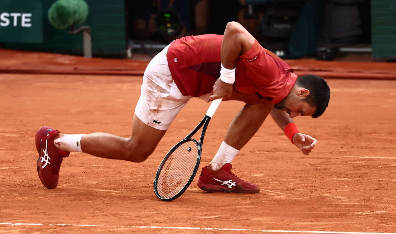 Djokovic to have surgery in Paris, aims at the Olympics