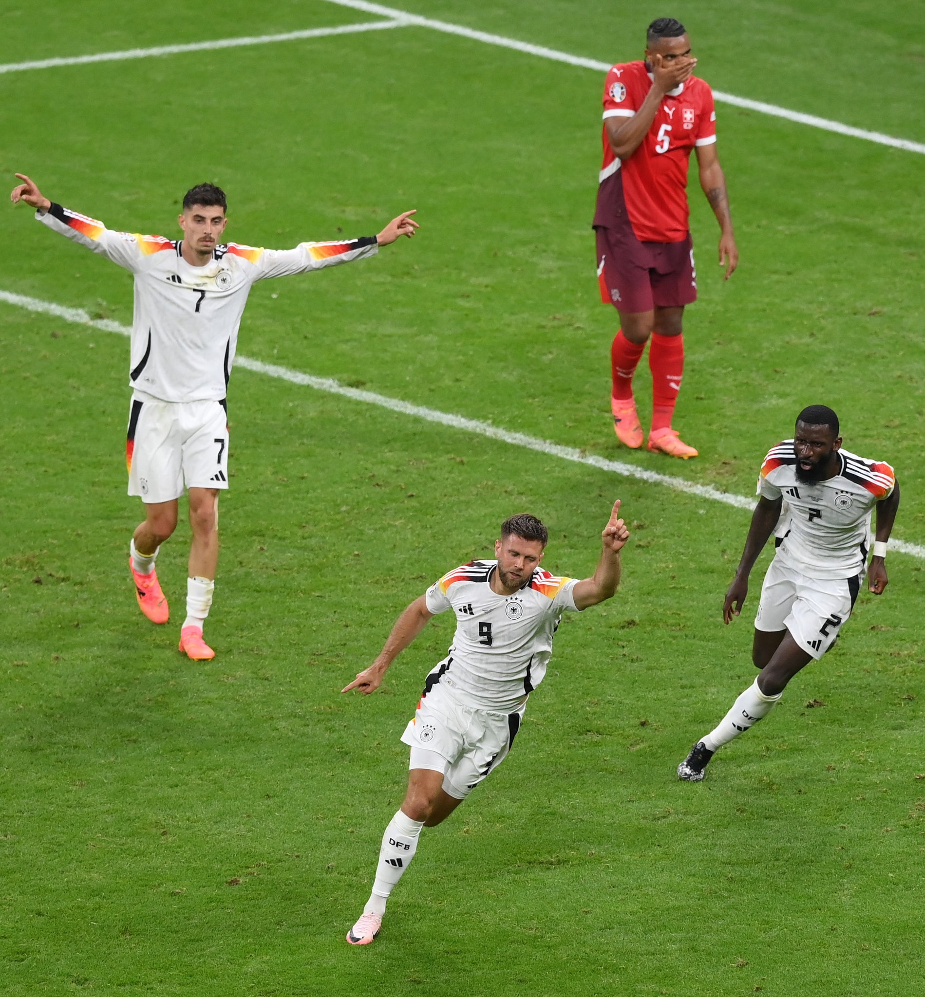 Switzerland and Germany draw 1-1 in Frankfurt