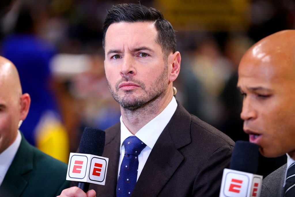JJ Redick becomes front-runner for new Lakers coach