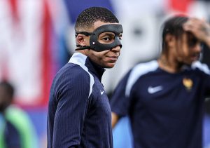 Mbappe returns for his country in practice match 7