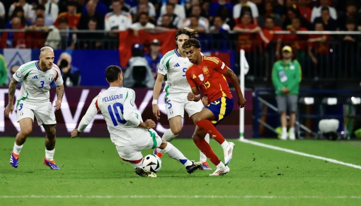 Italy own goal sends Spain into Euro 2024 knockout stage 7sport