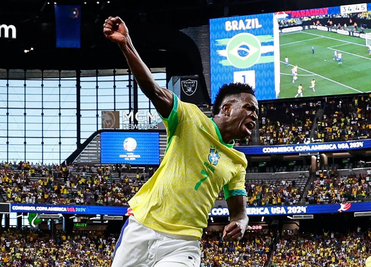 Vinicius shines as Brazil bounce back with 4-1 win vs Paraguay