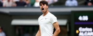 Alcaraz with comeback win vs. Tiafoe at Wimbledon 7