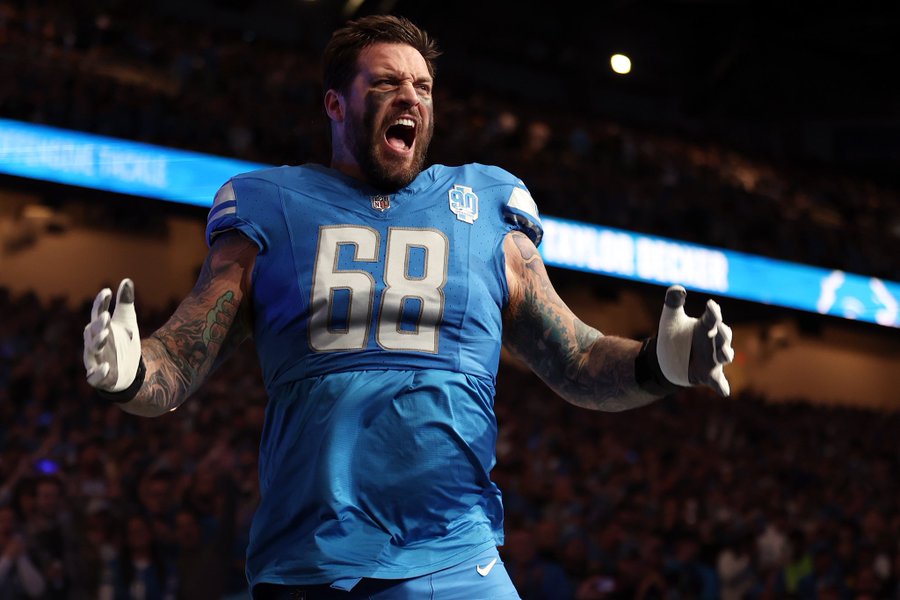 Lions starting left tackle Decker reaches 60 million dollar extension