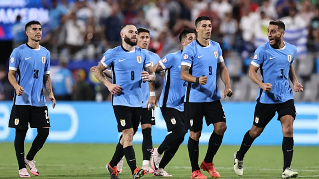 Uruguay grabs third place medals in Copa America, beating Canada 2