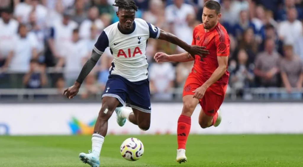 Tottenham suspends Bissouma for laughing gas incident