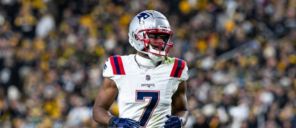 Patriots cut wide receiver Smith-Schuster because of youth infusion 8