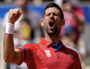 Djokovic overcomes problems to eliminate Tsitsipas in Paris 6