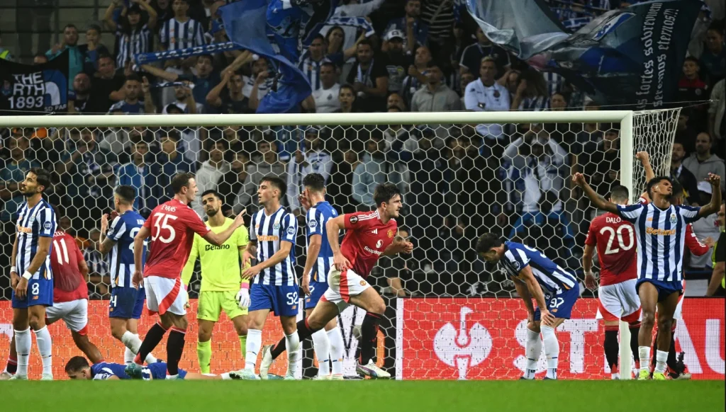 manchester united porto maguire goal