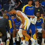 Steph Curry limps off injured in Clippers 112-104 defeat