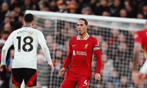 Liverpool with 10-man draw Fulham 2-2 at Anfield