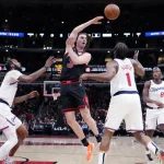 Harden’s 30 points catapult Clippers to 122-117 win over Bulls