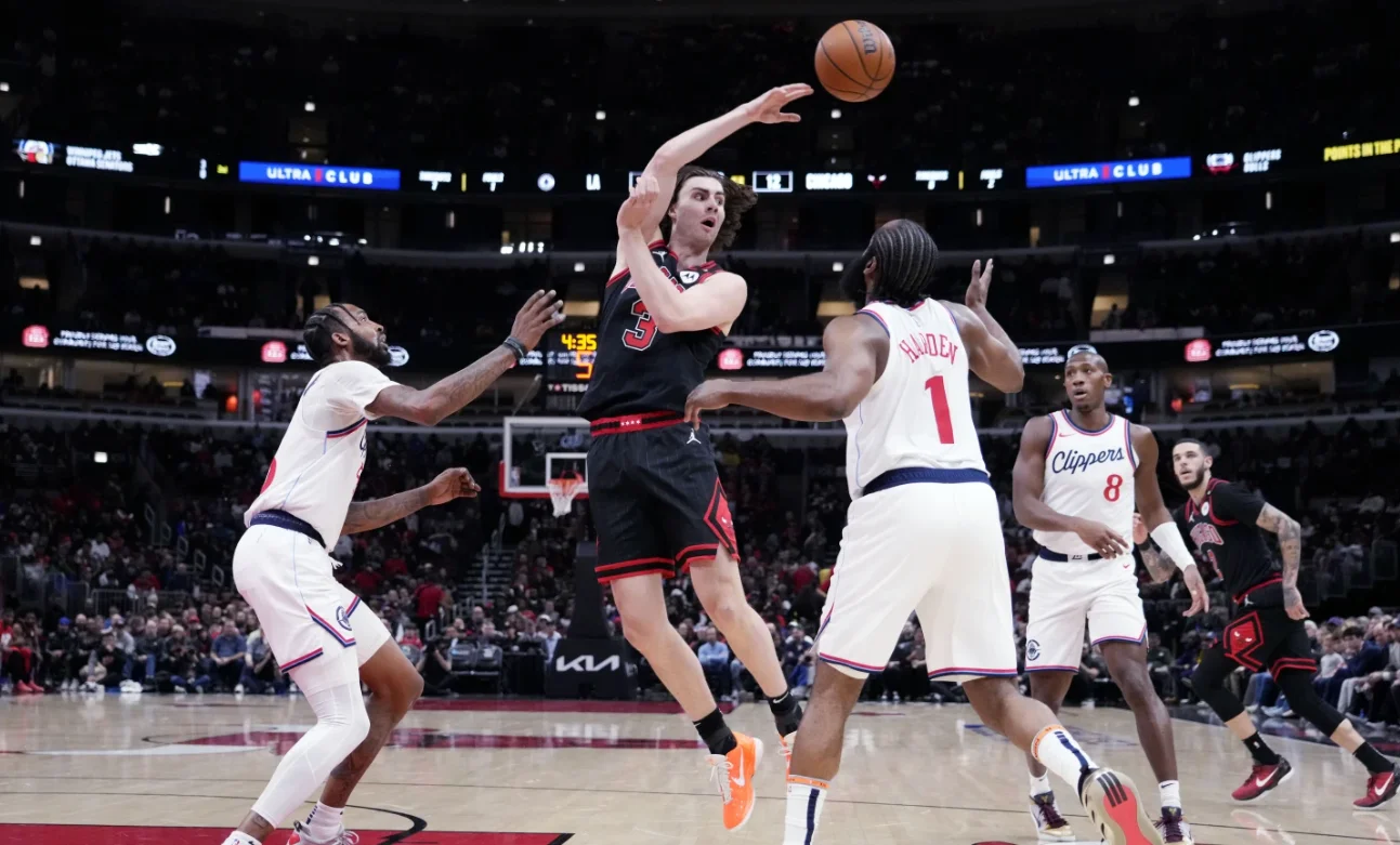 Harden’s 30 points catapult Clippers to 122-117 win over Bulls