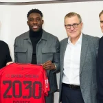 Alphonso Davies commits future to Bayern Munich with new contract