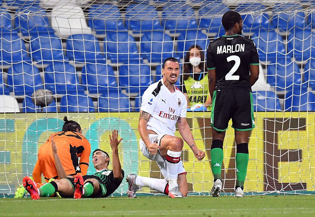 Два гола на Ибрахимович изстреляха Милан в зона Лига Европа