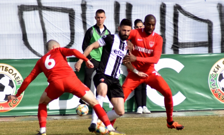 Локо Пловдив обяви контрола, раздели се с трима футболисти