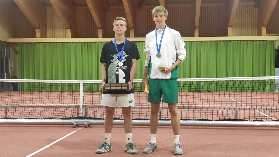 Нестеров е европейски вицешампион по тенис 1