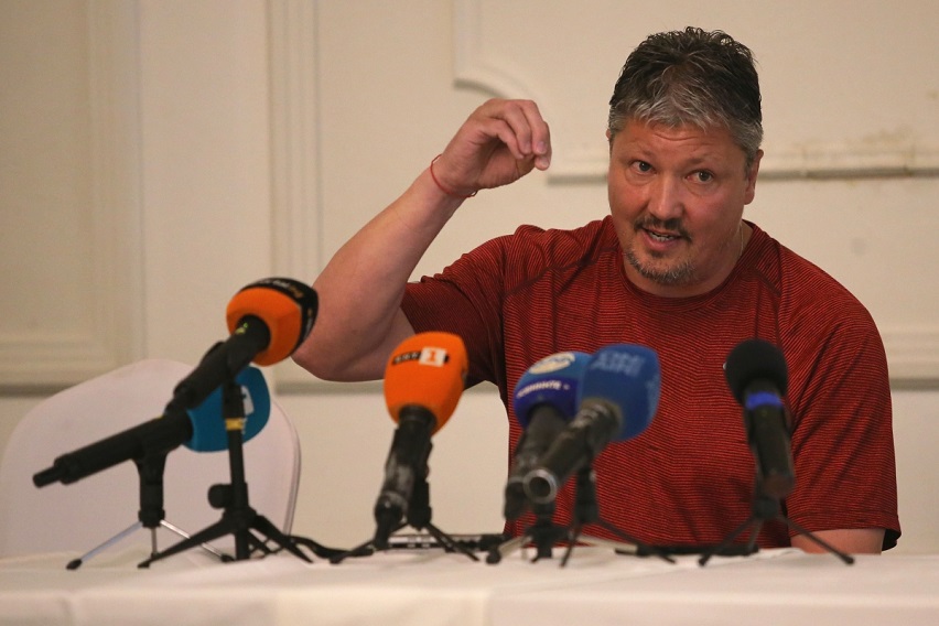 Пенев: Гадна и долна постъпка на Младенов, страхотно лицемерие