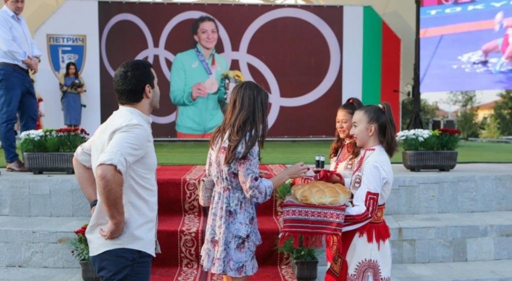 Петрич посрещна тържествено своите герои от Олимпийските игри 3