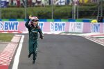 Обрат след Гран при на Унгария – дисквалифицираха Фетел