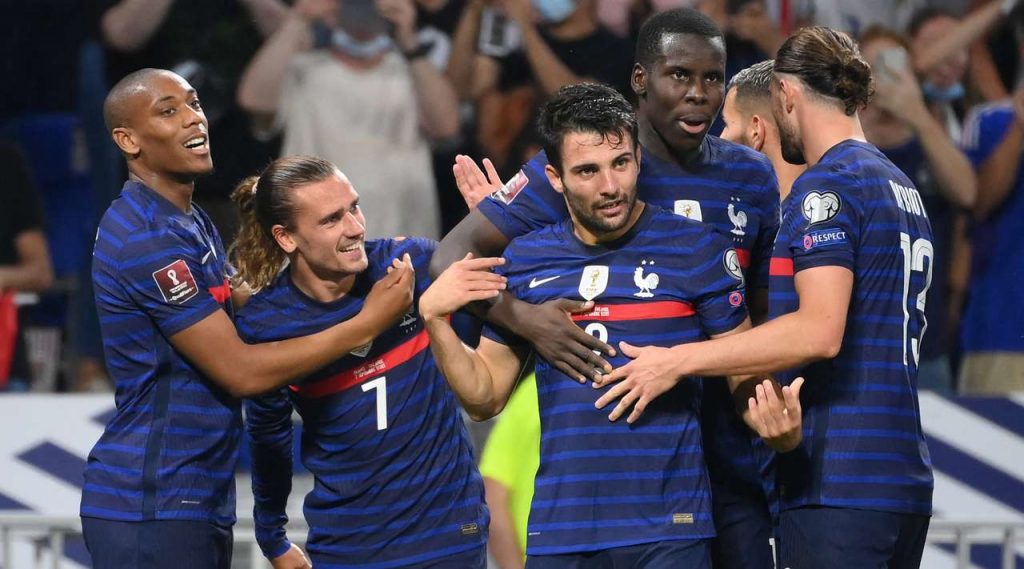 Франция най-накрая се върна към победите след дубъл на Гризман