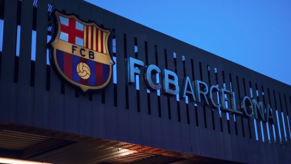Мундо Депортиво: “Барселона планира да привлече 5-6 нови попълнения”