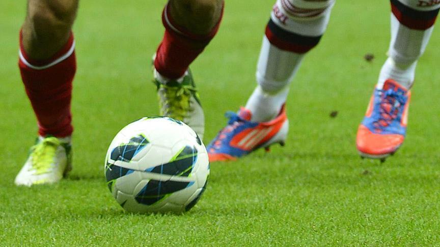 Още един футболист изгуби живота си на терена