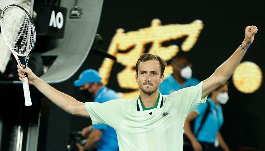 Медведев е на полуфинали на Australian Open след епичен обрат 1