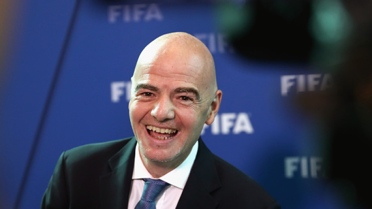 Пак скандал във ФИФА: Инфантино живеел в катарско имение 1