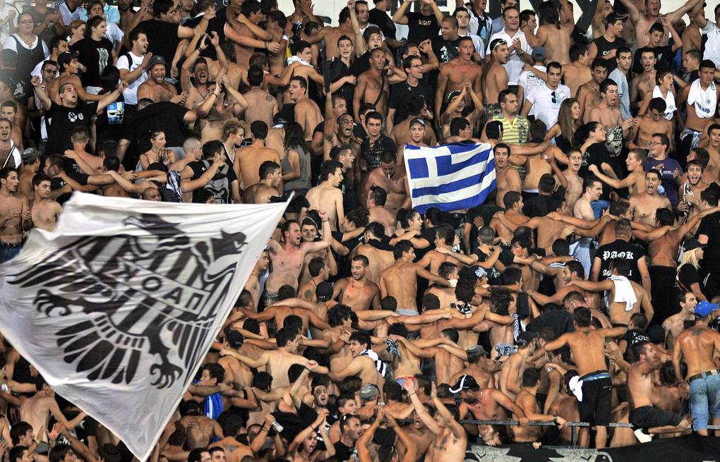 В Гърция няма да допускат фенове по стадионите за 5 месеца