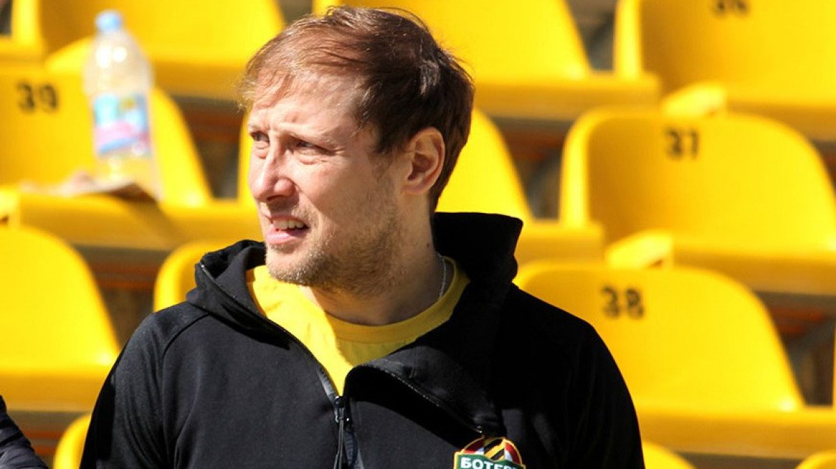 Ботев (Пловдив) избира между сърбин и хърватин за следващ треньор width=