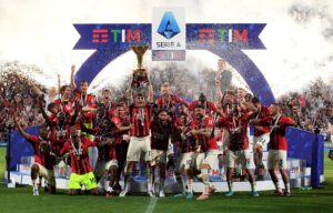 Серия А грейна в червено и черно - Милан е шампион! 10