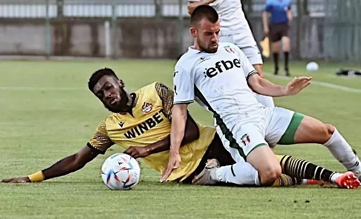 Ботев Пловдив се издъни срещу Янтра преди старта на сезона 1