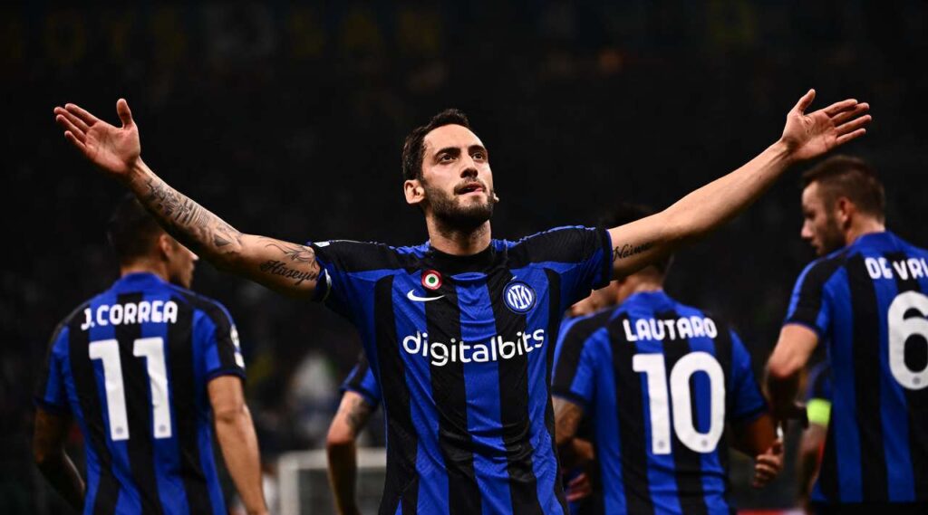 Интер опази по италиански 1:0 срещу Барса за безценни три точки